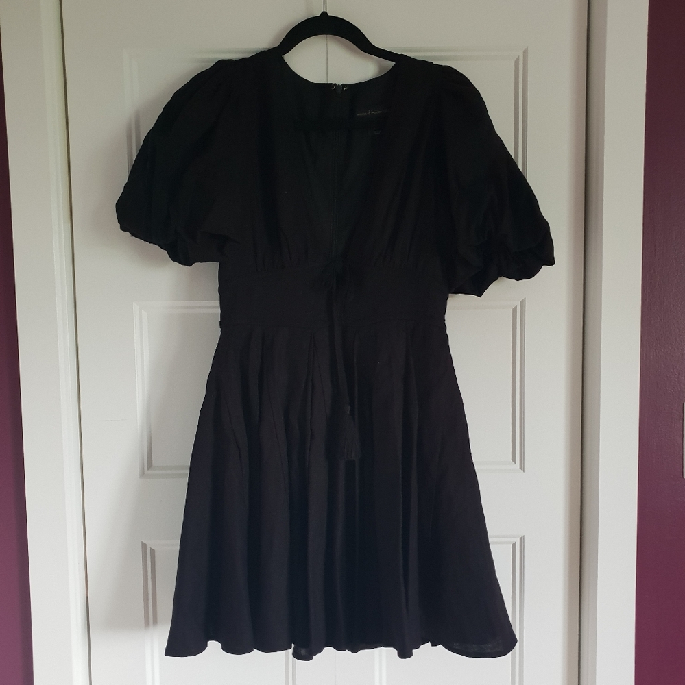 House of Harlow linen dress
